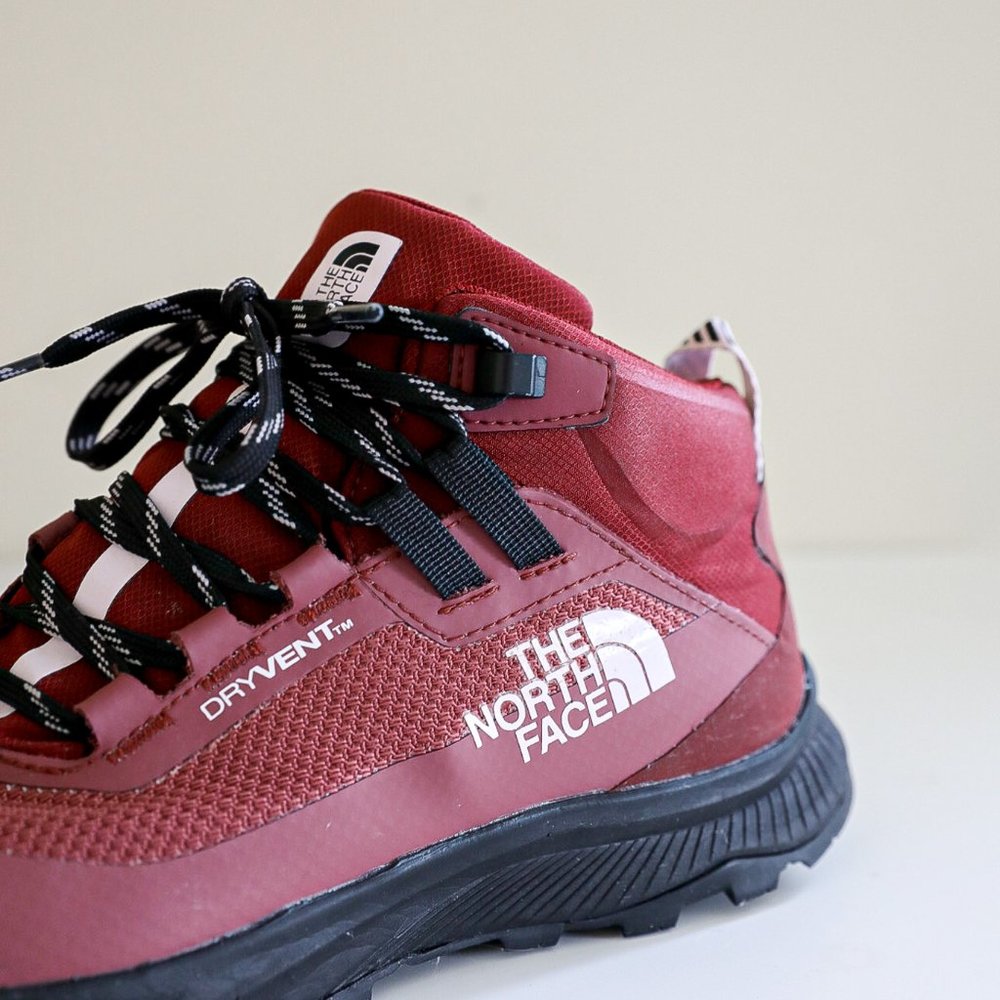 The North Face Cragstone Shoe Women's 9.5